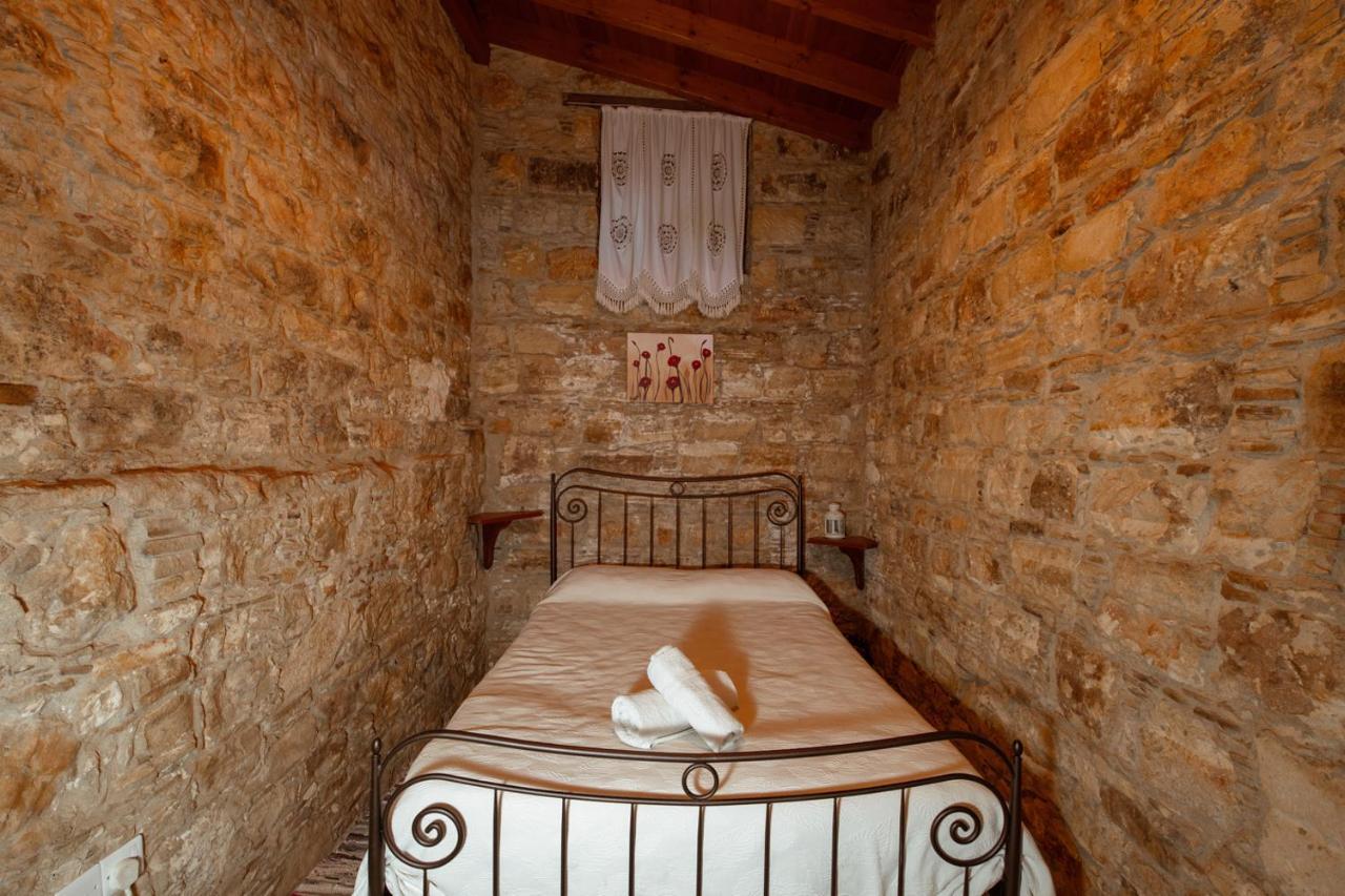 Constantias Stone Houses Lófou Extérieur photo
