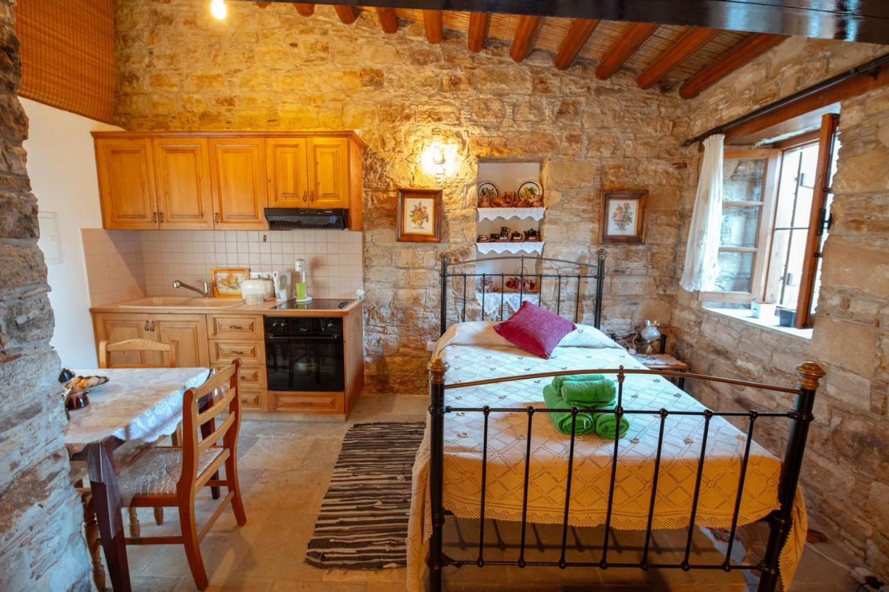Constantias Stone Houses Lófou Extérieur photo
