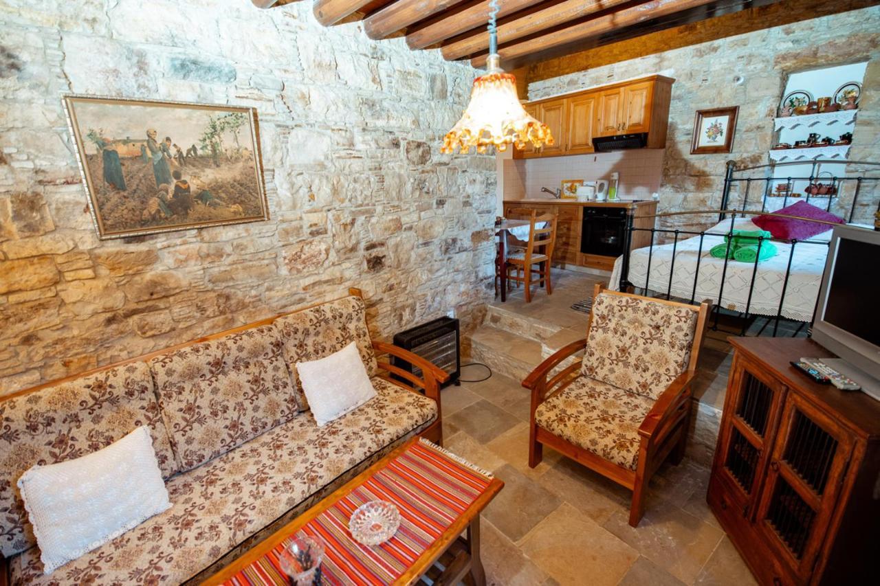 Constantias Stone Houses Lófou Extérieur photo